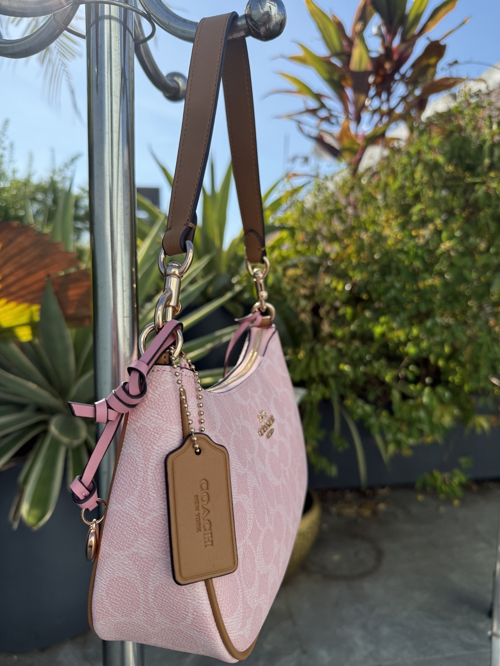 Coach Pink Signature Jacquard Shoulder Bag with Tan Trim & Gold Hardware - Picture 4 of 6